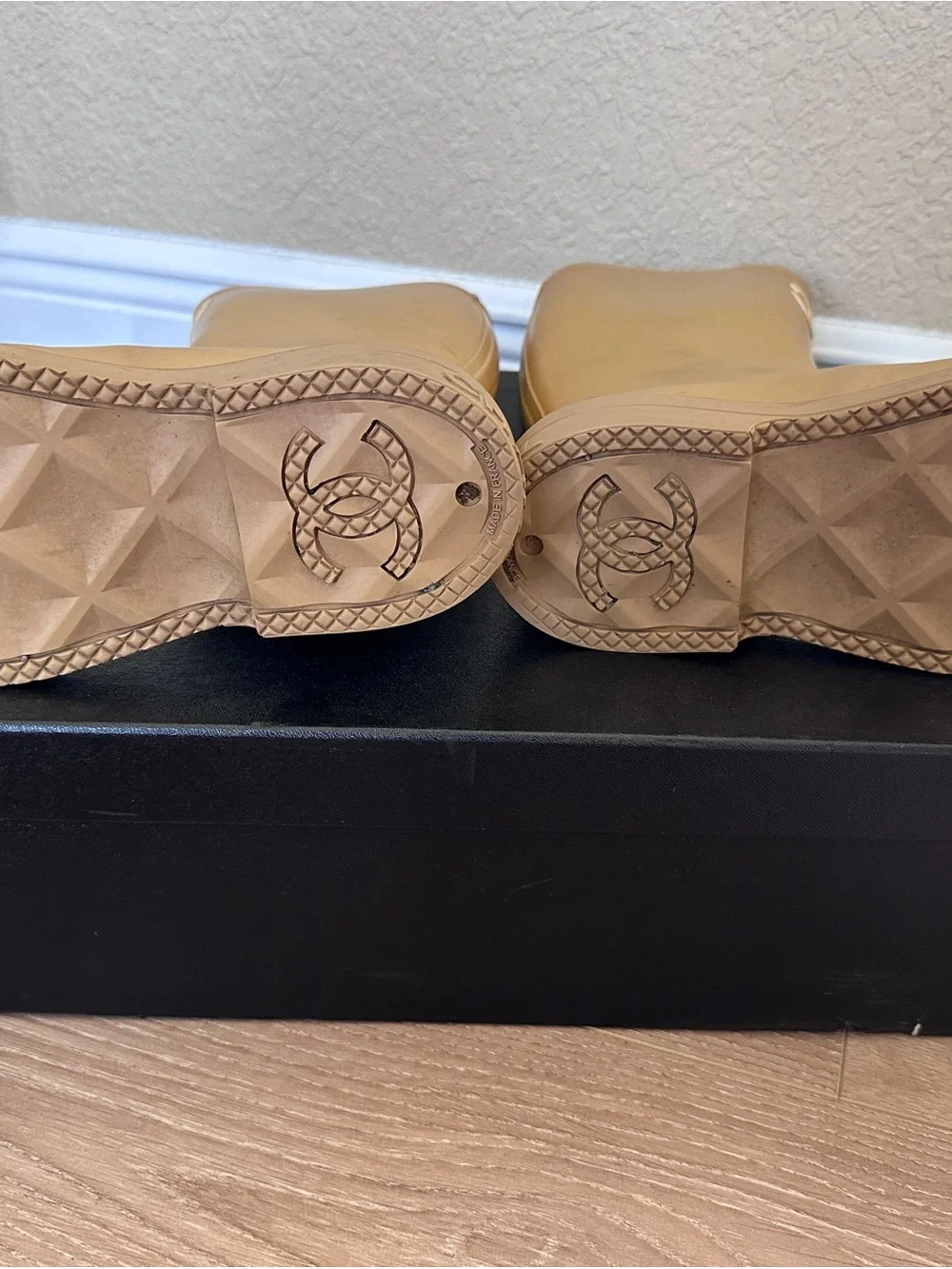 CHANEL Tan Boots with Cream CC Logo